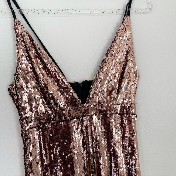 Lulu’s Spectacular Moments Rose Gold Sequin Midi Dress. Size S - Picture 6 of 13